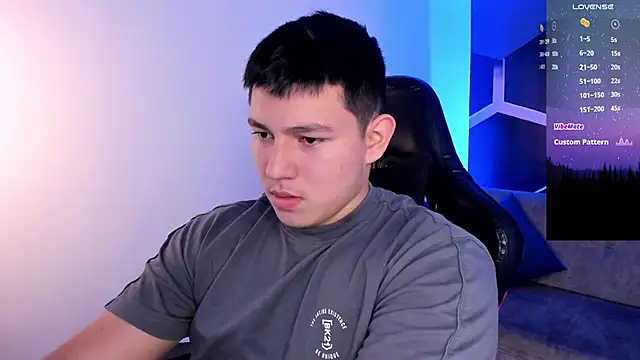 JamesCr  online show from 01/17/26, 03:22