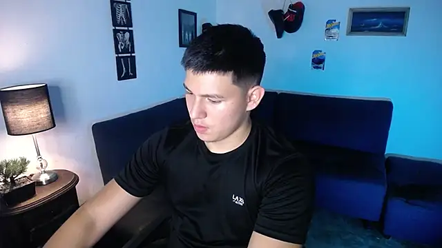 JamesCr  online show from 04/08/26, 11:16