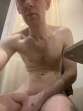 Snapshot of LynnAhNight chatting on 02/17/26, 03:14 LynnAhNight online show from 02/17/26, 03:14