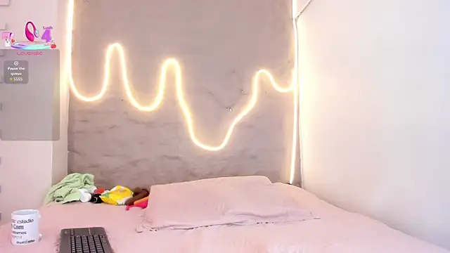 Snapshot of Gretta_Diaz chatting on 02/14/26, 11:40 Gretta Diaz online show from 02/14/26, 11:40