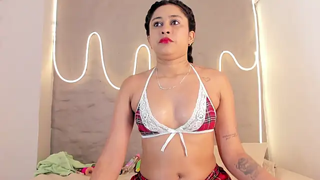 Snapshot of Gretta_Diaz chatting on 02/25/26, 11:42 Gretta Diaz online show from 02/25/26, 11:42