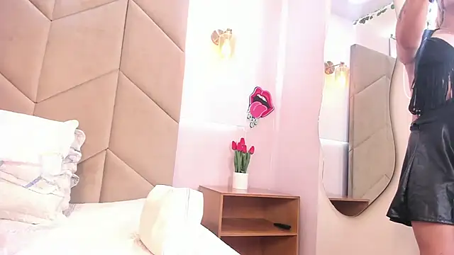 AzunaStar online show from 09/24/25, 09:18