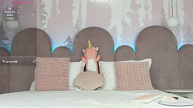 KarlaBart online show from 02/14/25, 08:52