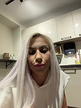 KarlaBart online show from 10/07/25, 08:17