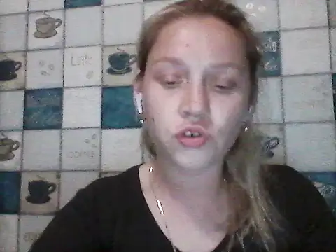 Snapshot of Anna_wey chatting on 06/06/26, 07:29 Anna wey online show from 06/06/26, 07:29