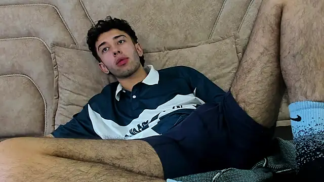 Snapshot of erickblaze_wm chatting on 02/06/25, 04:03 erickblaze wm online show from 02/06/25, 04:03