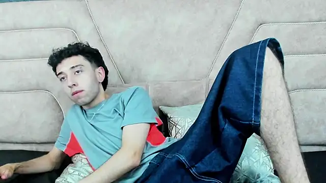 Snapshot of erickblaze_wm chatting on 02/28/25, 03:15 erickblaze wm online show from 02/28/25, 03:15