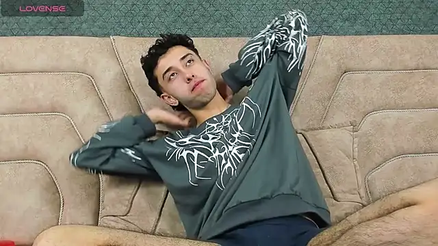 Snapshot of erickblaze_wm chatting on 04/04/26, 02:58 erickblaze wm online show from 04/04/26, 02:58