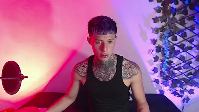 7 Saturno 7 online show from 02/04/25, 02:49