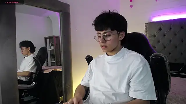 PepperTwink online show from 09/13/25, 04:29