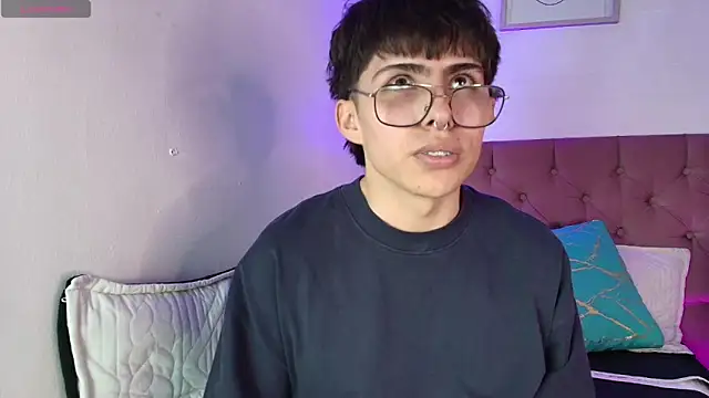 PepperTwink online show from 10/13/25, 04:29