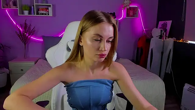 AnitaLamb online show from 03/12/25, 04:51