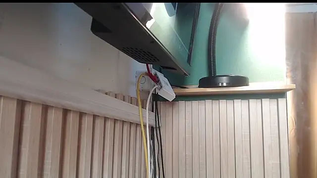 Becker2  online show from 12/02/25, 10:16