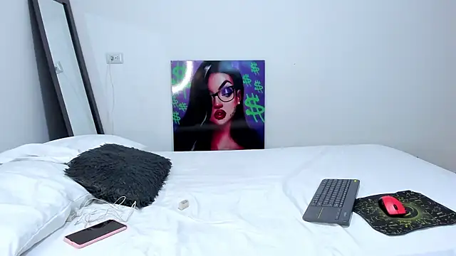 andrea cherryy online show from 09/13/25, 03:34