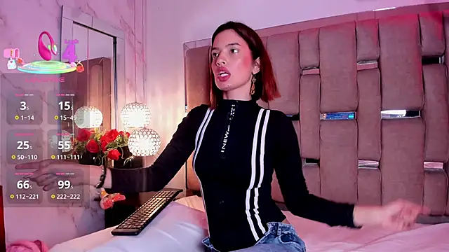 PamelaAddams  online show from 12/14/25, 05:35