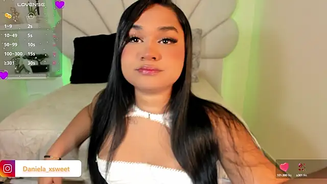 Snapshot of Danielaangelina chatting on 09/24/25, 05:44 Danielaangelina online show from 09/24/25, 05:44