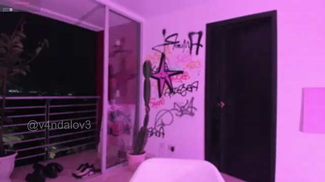 ggor4w33 online show from 12/21/25, 08:10