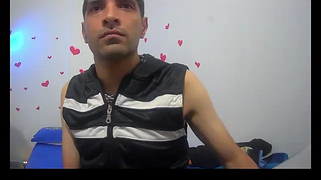 Snapshot of Catalina_Durango1 chatting on 02/22/25, 12:38 Catalina Durango1 online show from 02/22/25, 12:38