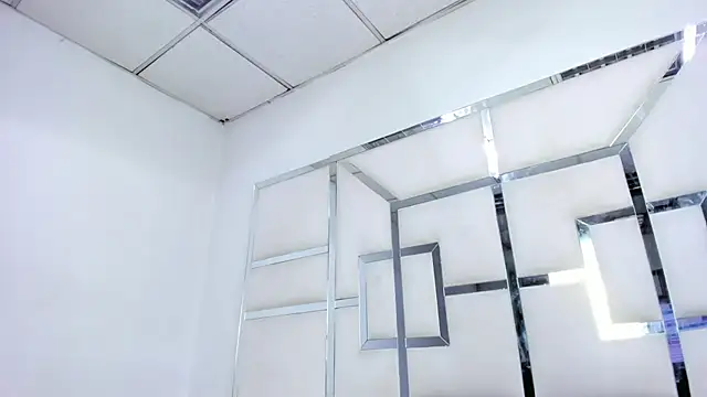 ZoeWan69 online show from 03/17/26, 01:58