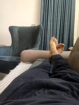 legolasleo online show from 09/21/25, 12:07