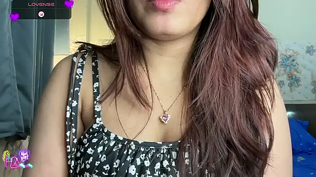 EZ shuvani online show from 04/21/26, 01:42