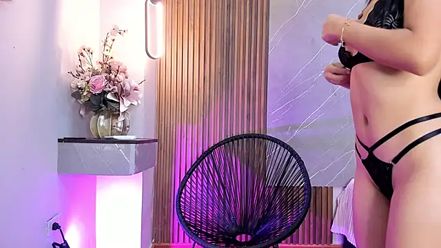 ariana jhonson1 online show from 02/22/25, 12:40