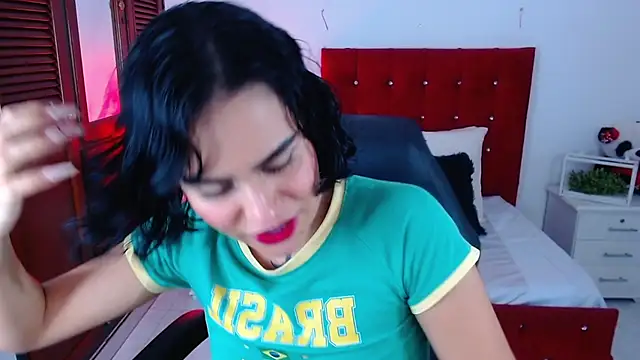 veronica luar online show from 11/06/25, 06:03