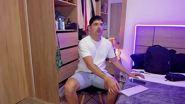 ILoveNYStyle online show from 03/22/25, 10:17