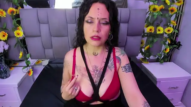 Fenix Lilith online show from 03/12/26, 01:50