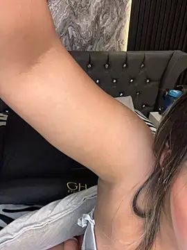 Nicky gh online show from 03/25/26, 08:59