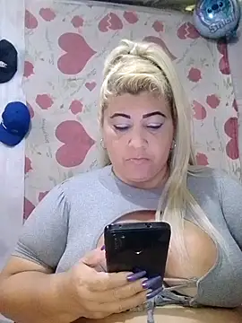 BonniAdams online show from 09/15/25, 05:02