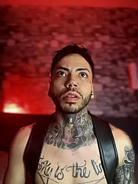 Walker Thomas1 online show from 09/21/25, 02:13