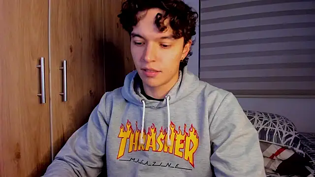 Mastrangelo xxx online show from 12/20/25, 03:57