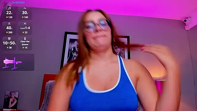 Snapshot of JessyCream chatting on 03/06/25, 10:04 JessyCream online show from 03/06/25, 10:04