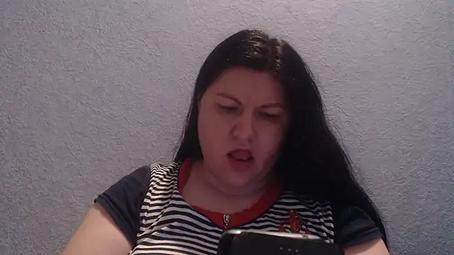 KiraSwee online show from 01/09/26, 08:54