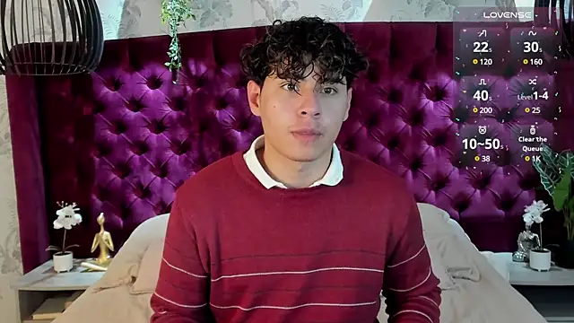 Snapshot of Gabriell_ramirez chatting on 03/04/25, 03:44 Gabriell ramirez online show from 03/04/25, 03:44