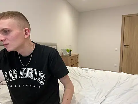 Snapshot of alisanikita chatting on 02/12/25, 12:22 alisanikita online show from 02/12/25, 12:22