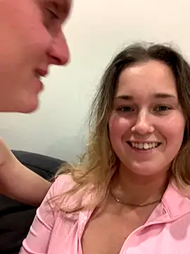 Snapshot of alisanikita chatting on 09/12/25, 07:36 alisanikita online show from 09/12/25, 07:36