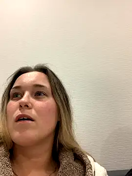 Snapshot of alisanikita chatting on 09/15/25, 06:52 alisanikita online show from 09/15/25, 06:52