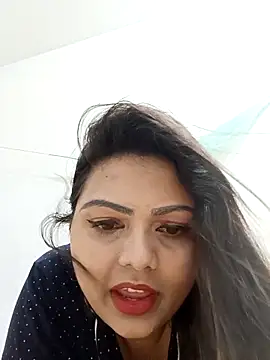 blue-berry07 online show from 03/31/26, 07:36