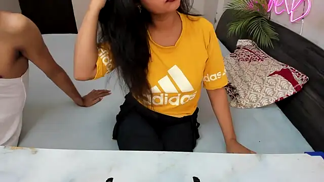 Queen Couple online show from 09/09/25, 06:46