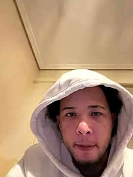 yeiyei oficial online show from 11/15/25, 04:43