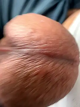 Snapshot of sark0606 chatting on 09/19/25, 11:11 sark0606 online show from 09/19/25, 11:11