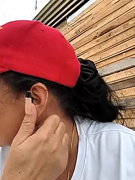 Snapshot of thefuckingowneroftits chatting on 02/20/26, 06:30 thefuckingowneroftits online show from 02/20/26, 06:30