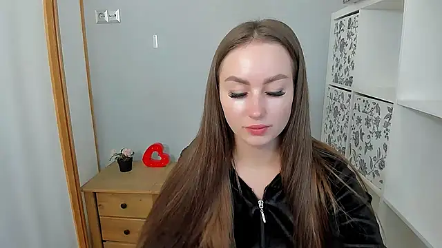 Snapshot of DonnaCam chatting on 09/20/25, 05:30 DonnaCam online show from 09/20/25, 05:30