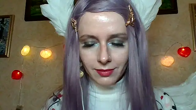 Snapshot of LuminousLady chatting on 02/14/25, 11:09 LuminousLady online show from 02/14/25, 11:09