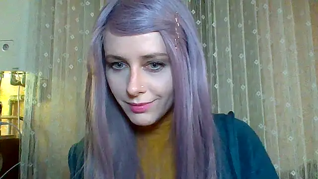 Snapshot of LuminousLady chatting on 02/18/25, 07:30 LuminousLady online show from 02/18/25, 07:30