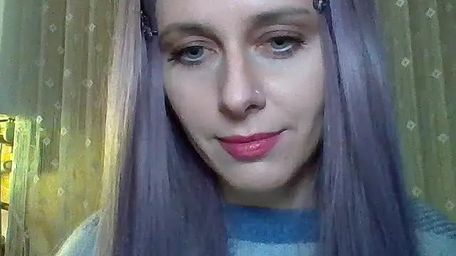 Snapshot of LuminousLady chatting on 02/20/25, 10:26 LuminousLady online show from 02/20/25, 10:26