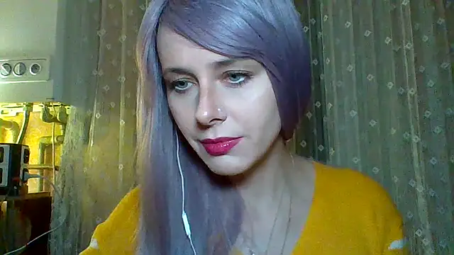 Snapshot of LuminousLady chatting on 02/24/25, 05:53 LuminousLady online show from 02/24/25, 05:53