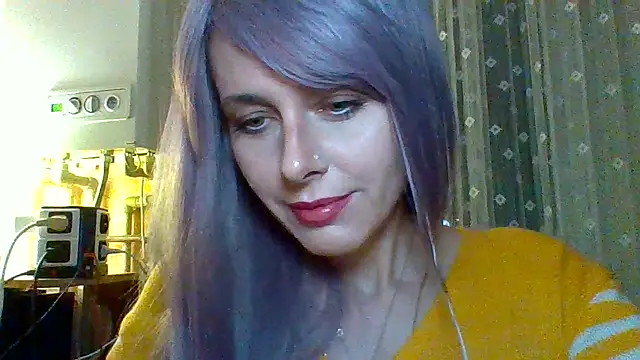 Snapshot of LuminousLady chatting on 02/24/25, 08:58 LuminousLady online show from 02/24/25, 08:58